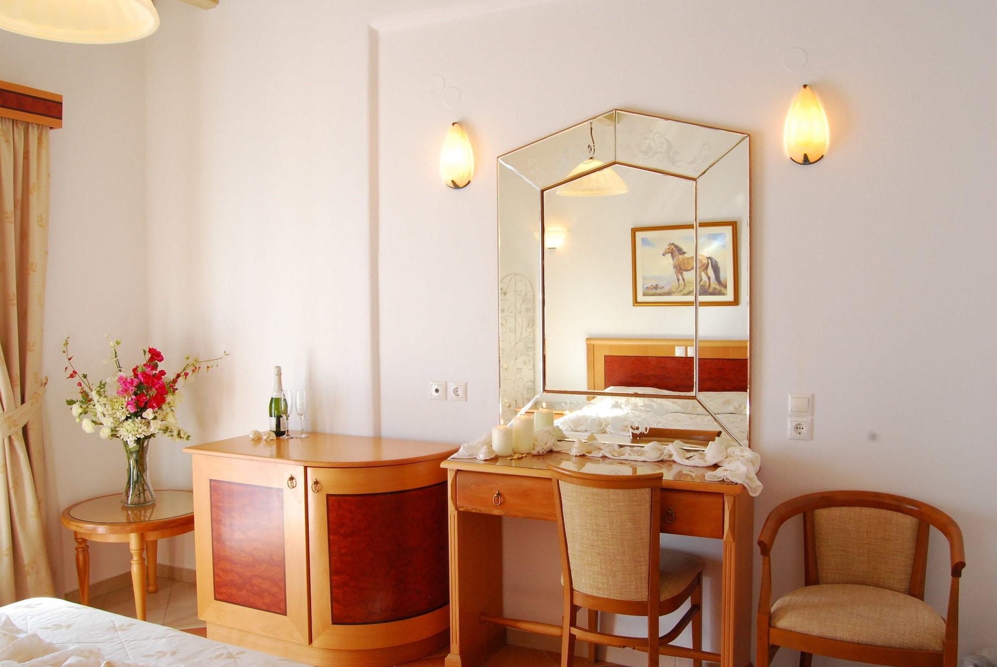 Hotel Anatolia Ano Mera Phòng bức ảnh